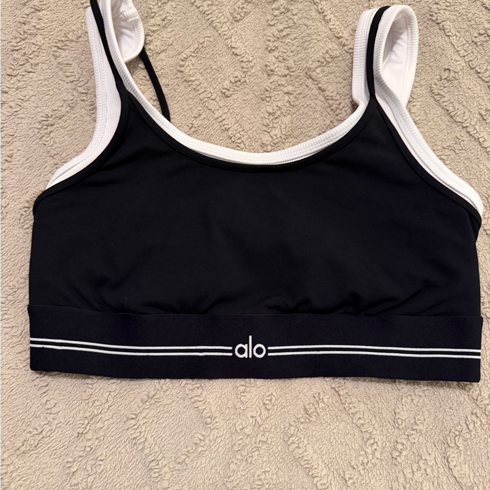 ALO Yoga Black and White Apparel